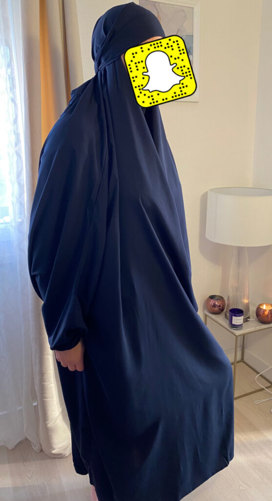 Jilbab Une Pièce Couleur au Choix Très pratique pour femme musulmane idéale pour faire la prière facile à mettre taille unique