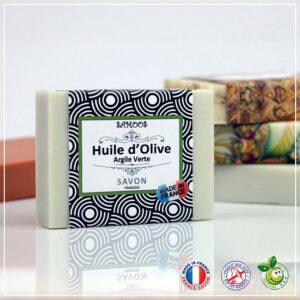 Savon à l'Huile d'Olive Vierge environ 100 grammes issue d’une première pression à froid . Ce savon est enrichi à l’argile verte