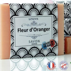 Savon à la Fleur d'Oranger Artisanal outre les nombreux bienfaits de la fleur d'oranger vous serez surtout séduit par son agréable odeur, douce mais très prononcé.