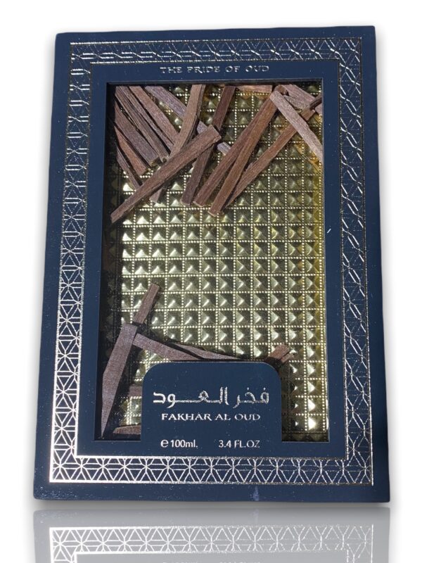 Eau de Parfum Fakhar Al Oud de la maison de parfumerie Ard Al Zaafaran trading fabriqué au émirat arabe uni. Contenance 100ml.