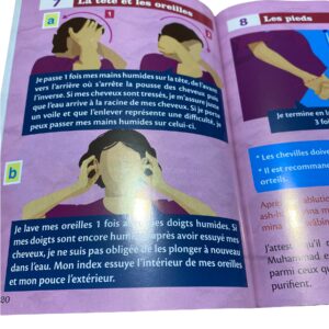 J'apprends à Prier comme le Prophète Fille Manuel complet pratique & illustré en couleurs. Français - arabe et phonétique Format poche