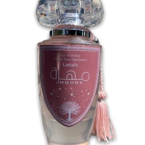 Eau de Parfum Mohra - Lattafa Notes de tête : fruitées Notes de coeur : Citron, notes florales Notes de fond : Jasmin, vanille et musc blanc