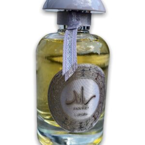 Eau de Parfum Ra'ed Silver - Lattafa Notes de Tête : Safran, Bergamote Cœur : Patchouli, Cachemire Fonds : Ambre sec, Cuir, Bois de cèdre
